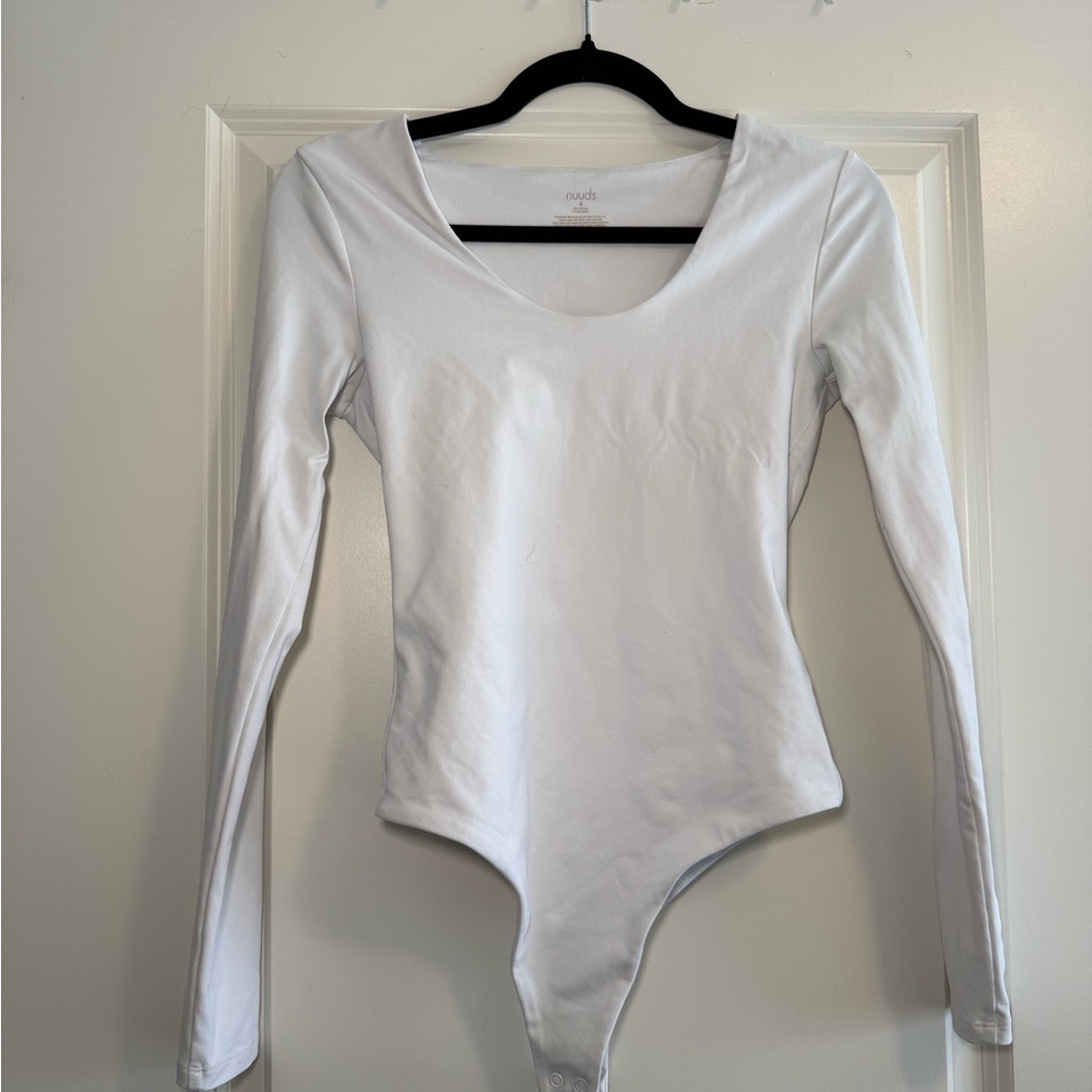 Nuuds White Long-Sleeve Scoop Neck Bodysuit